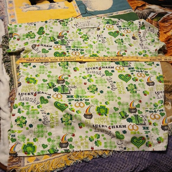 Home Made Sewn St. Patrick's Day 4XL(I think) Scrub Tops - Picture 4 of 8